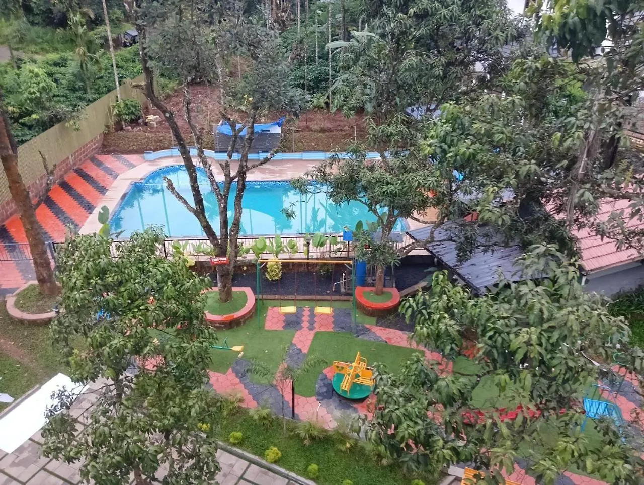 M!Steria Inn Wayanad Hindistan